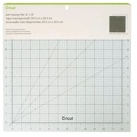 Cricut Self-Healing Cutting Mat (30x30cm); Durable, extra-thick 12” x 12” (30.5 cm x 30.5 cm) mat with self-healing surface; Double-sided with large, easy-to-read numbers on wide 1” border; Not for use in Cricut machines; 12” x 12” (30.5 cm x 30.5 cm) reference marks match Cricut machine mat size